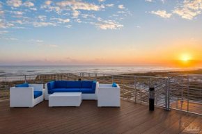 Pool, Beach Club, Spacious 2bd, Sleeps 8
